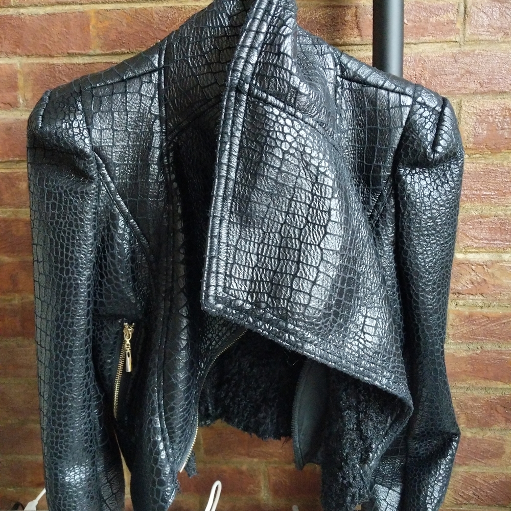 XS Black Harlow Zee faux fur trim jacket (orig $145) - excellent condition